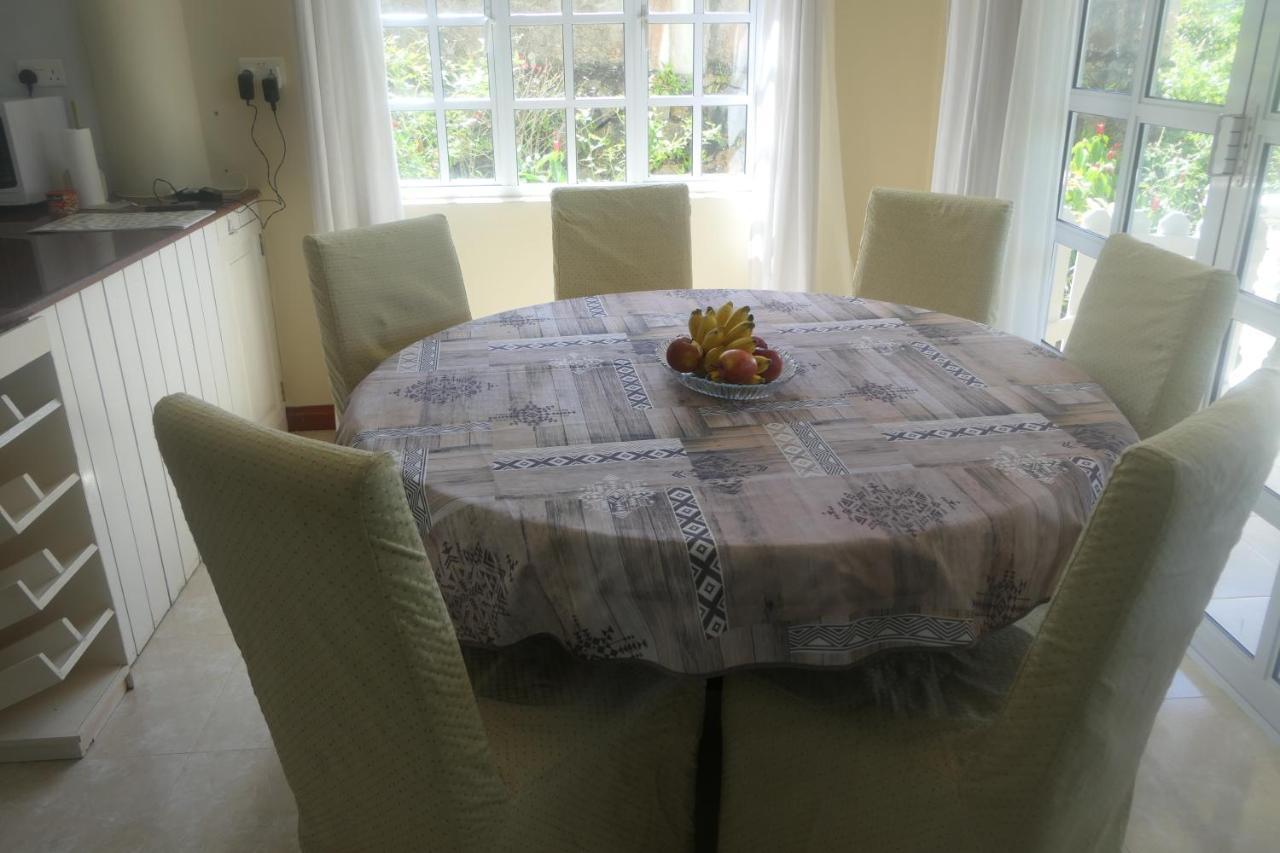 הוילה ויקטוריה Tropical Garden Self Catering מראה חיצוני תמונה