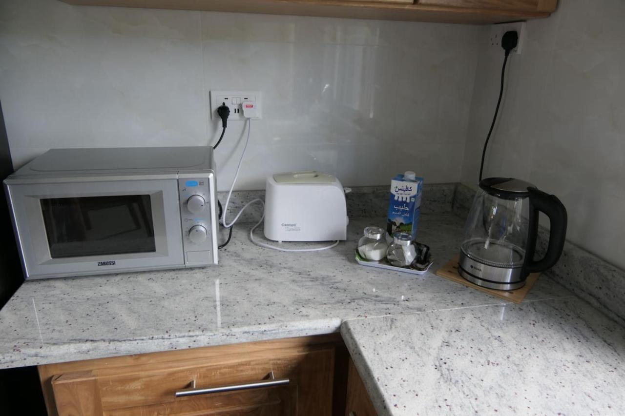 הוילה ויקטוריה Tropical Garden Self Catering מראה חיצוני תמונה