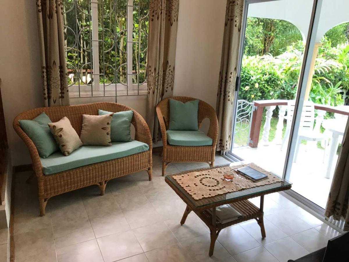 הוילה ויקטוריה Tropical Garden Self Catering מראה חיצוני תמונה