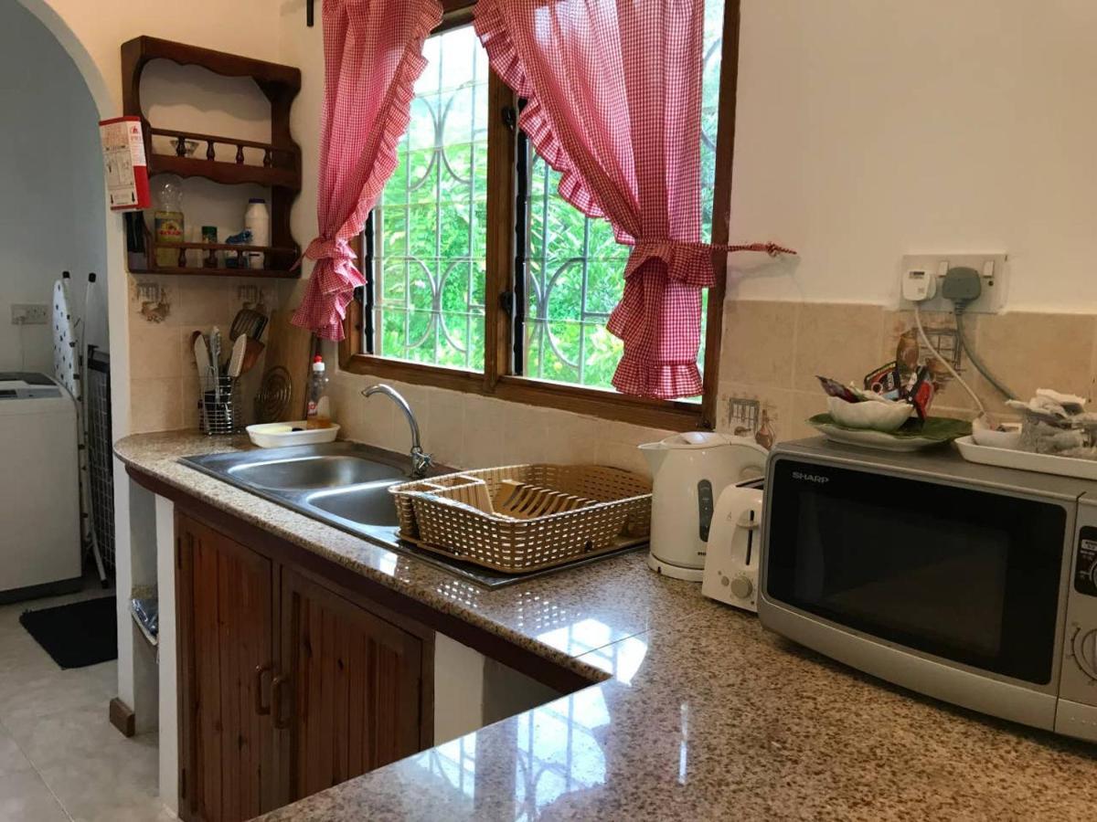 הוילה ויקטוריה Tropical Garden Self Catering מראה חיצוני תמונה